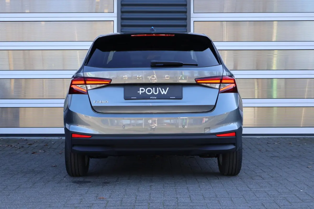 1.0 TSI Business Edition | Travel Pakket | Stoelverwarming