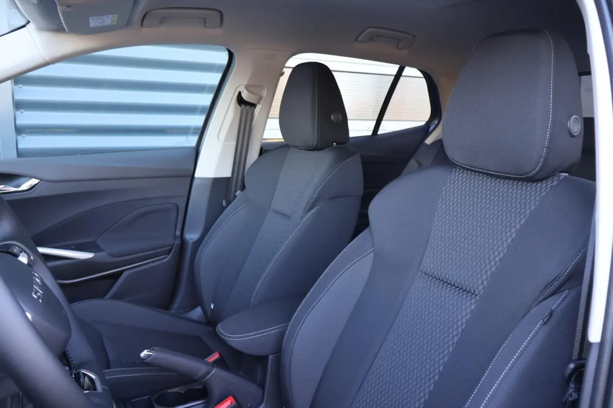 1.0 TSI Business Edition | Travel Pakket | Stoelverwarming