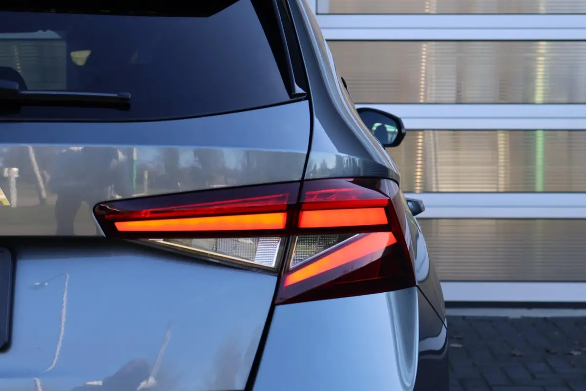 1.0 TSI Business Edition | Travel Pakket | Stoelverwarming