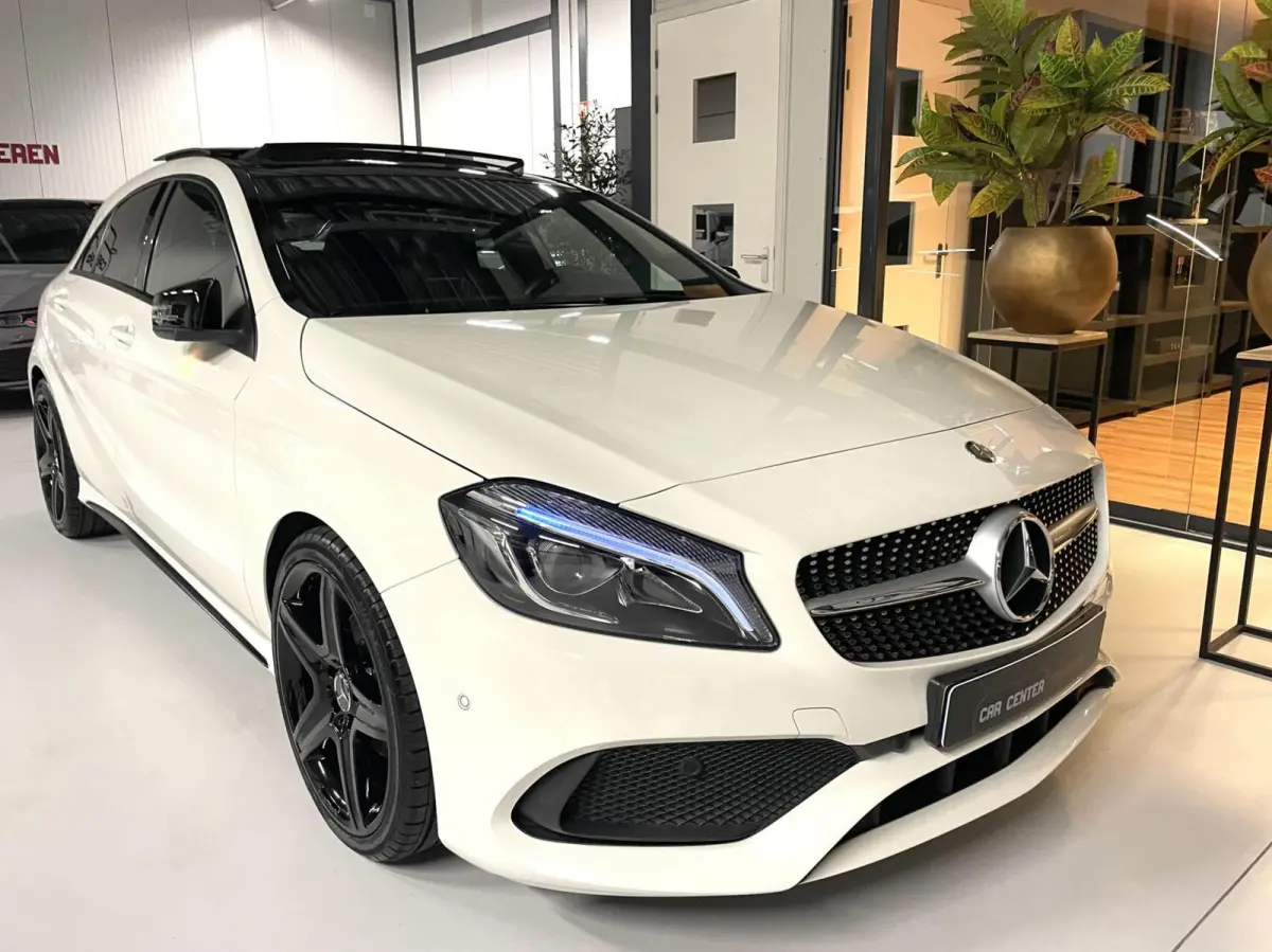 180 AMG Night/ Cam/ Pano/ 19”AMG/ CarPlay/ LED