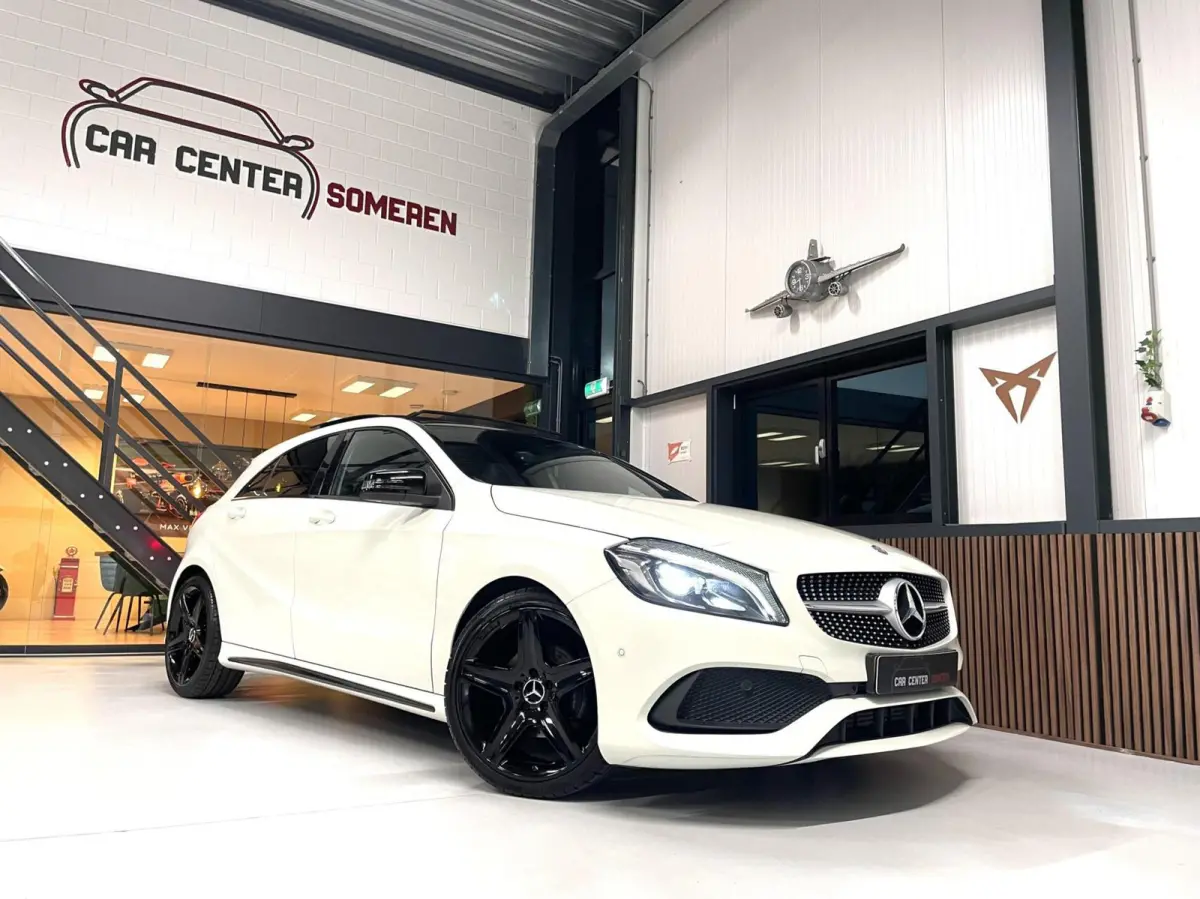 180 AMG Night/ Cam/ Pano/ 19”AMG/ CarPlay/ LED