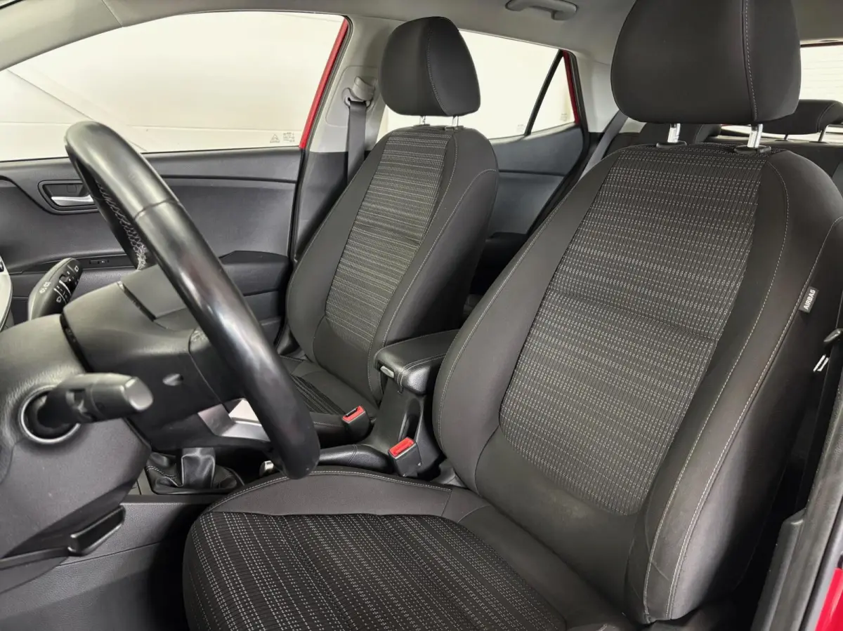 1.0 T-GDi MHEV DynamicLine , camera, all-seasen