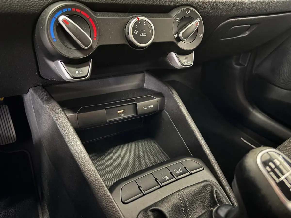 1.0 T-GDi MHEV DynamicLine , camera, all-seasen