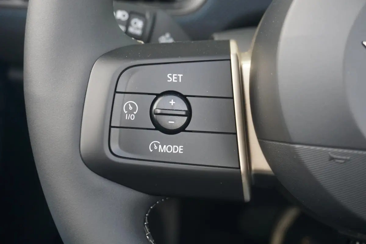 C | Classic Trim | Pakket L | Harman Kardon | Driving Assistant Plus | Parking Assistant Plus | Stoel & Stuurverwarming