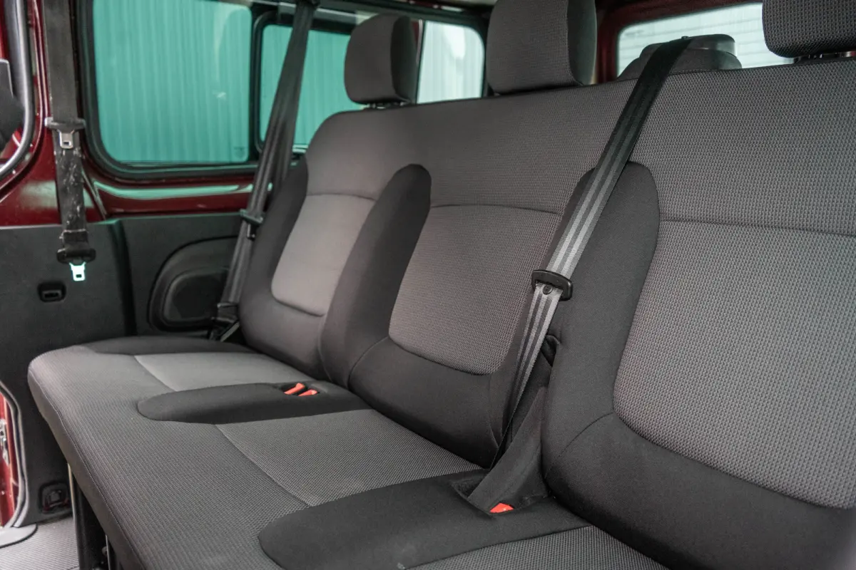 **Blue dCi 150PK | L2H1 | 9-Zits | LED | Camera | Navi | Zijschuifdeur R+L | Cruise | Airco | PDC**