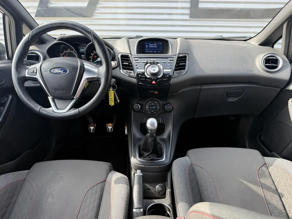 1.0 EcoBoost ST Line 1e Eigenaar|Clima|PDC|LM Velgen|Sport Uitlaat|APK tot 08-2026