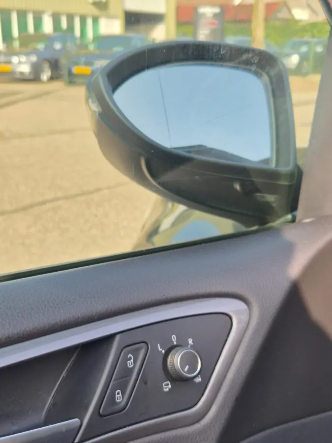 All Star Sport Navigatie Cruise Trekhaak Automatisch inparkeren Inklapbare spiegels Lm velgen 1.2 TSI 4 cilinders