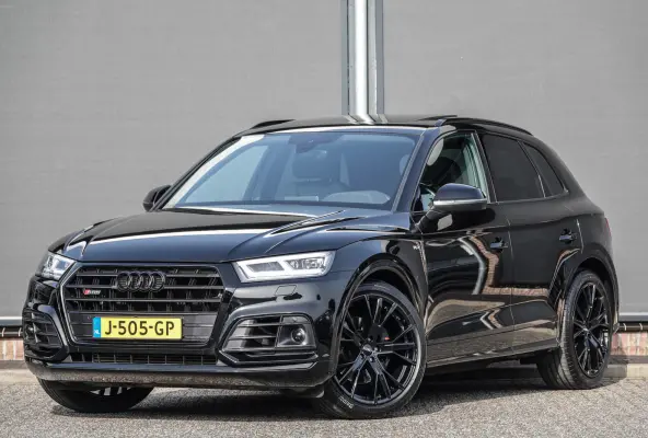 SQ5 3.0Tfsi V6T 354Pk Aut. | Quattro | Luchtvering | Sportstoelen | Panoramadak | Bang & Olufsen | Trekhaak | 21"