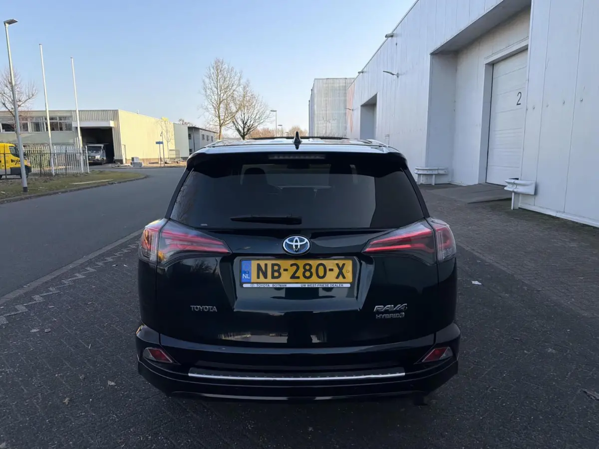 2.5 Hybrid AWD Executive - NAVI/LEER/DAK/CAM/NAP