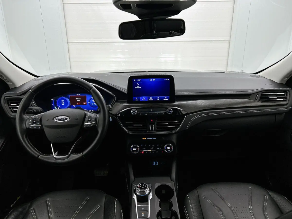 2.5 PHEV Vignale Trekhaak | Adaptive Cruise Control | Leder | Stoelverwarming V/A | Camera V/A | Privacy Glass