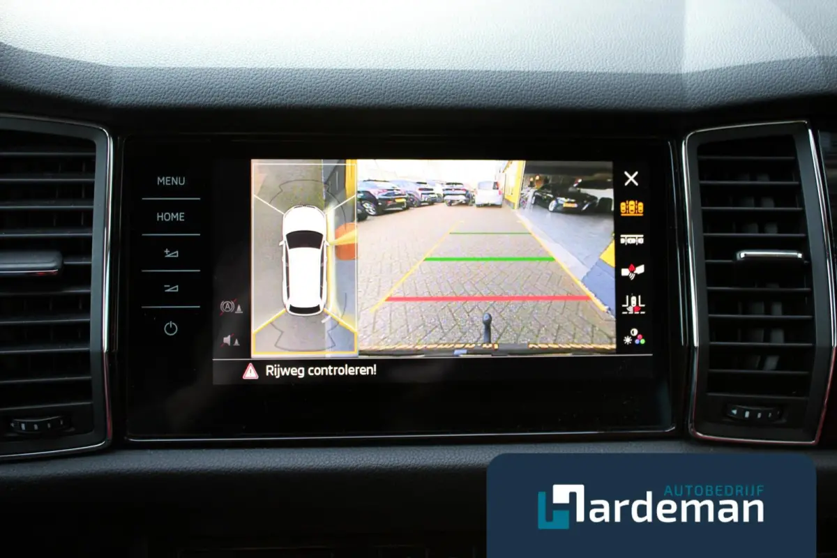 1.5 TSI Style Business Trekhaak 360 cam