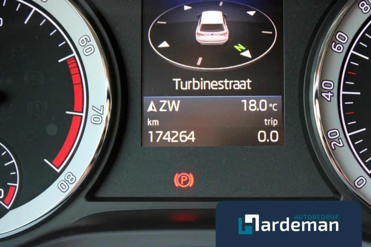 1.5 TSI Style Business Trekhaak 360 cam