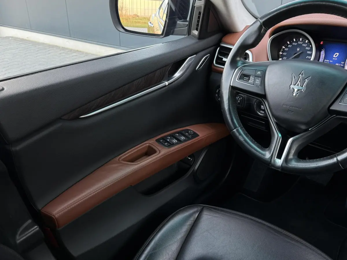 3.0 V6 D Leder - Harman/Karon - Navi - Led - Xenon