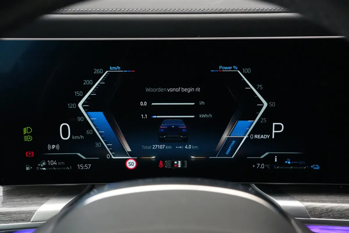 750e xDrive M Sport 489pk ExclusiveLounge/HUD/B&W