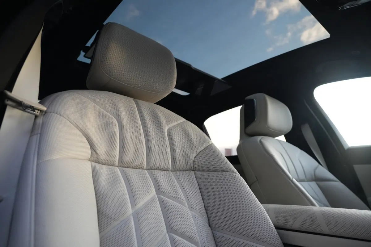 750e xDrive M Sport 489pk ExclusiveLounge/HUD/B&W