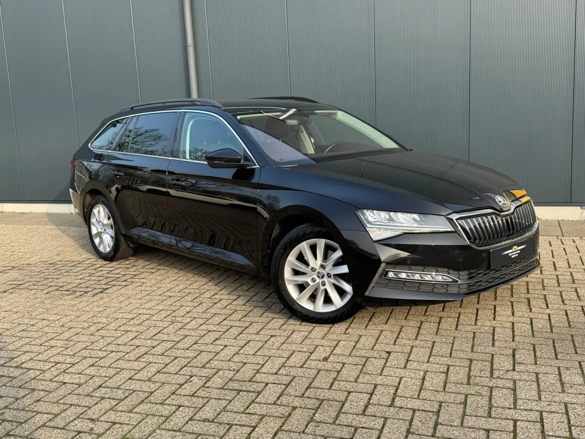 1.4 TSI iV * Navigatie * Camera * Elek. Klep * Memory *