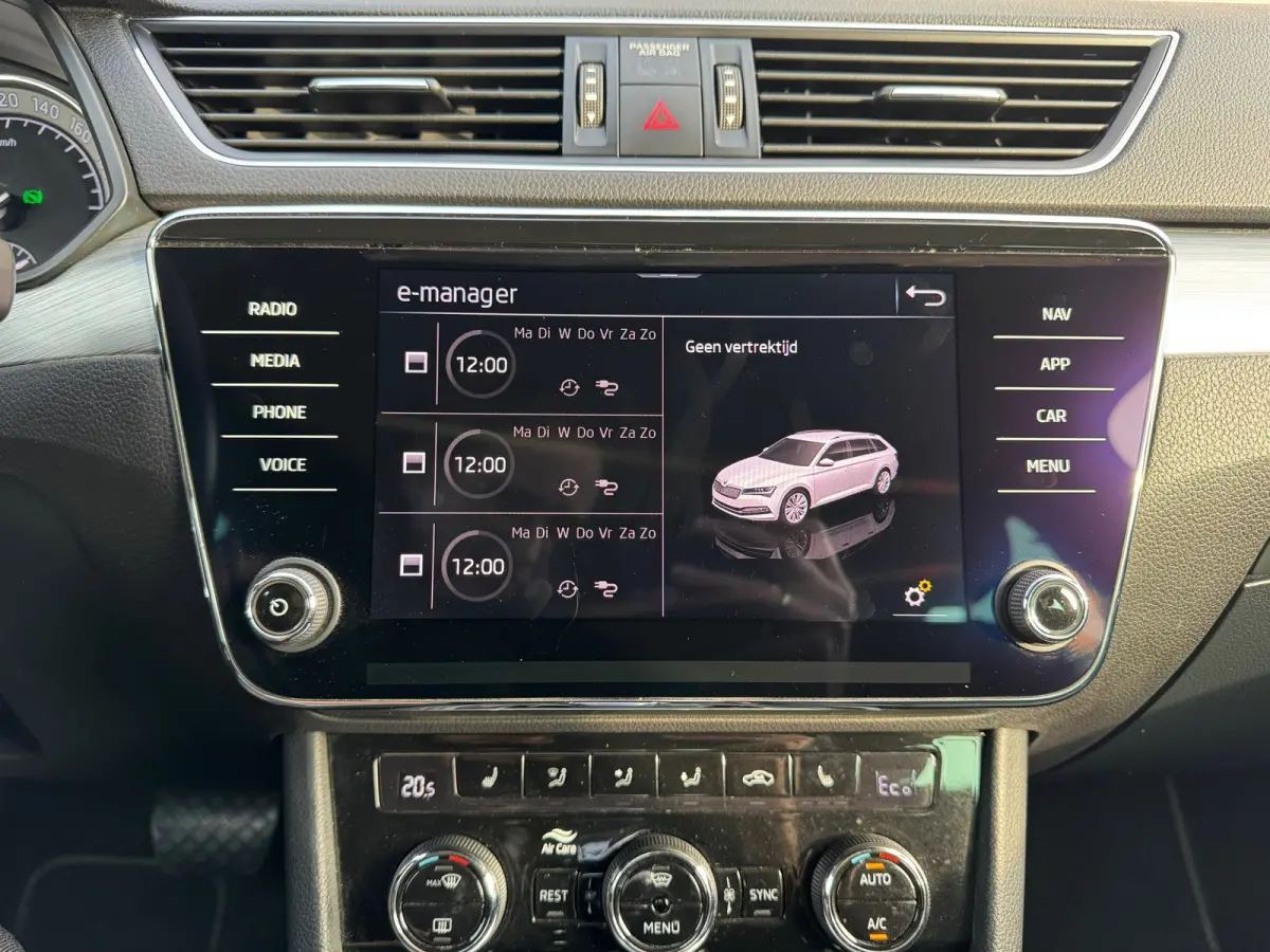 1.4 TSI iV * Navigatie * Camera * Elek. Klep * Memory *