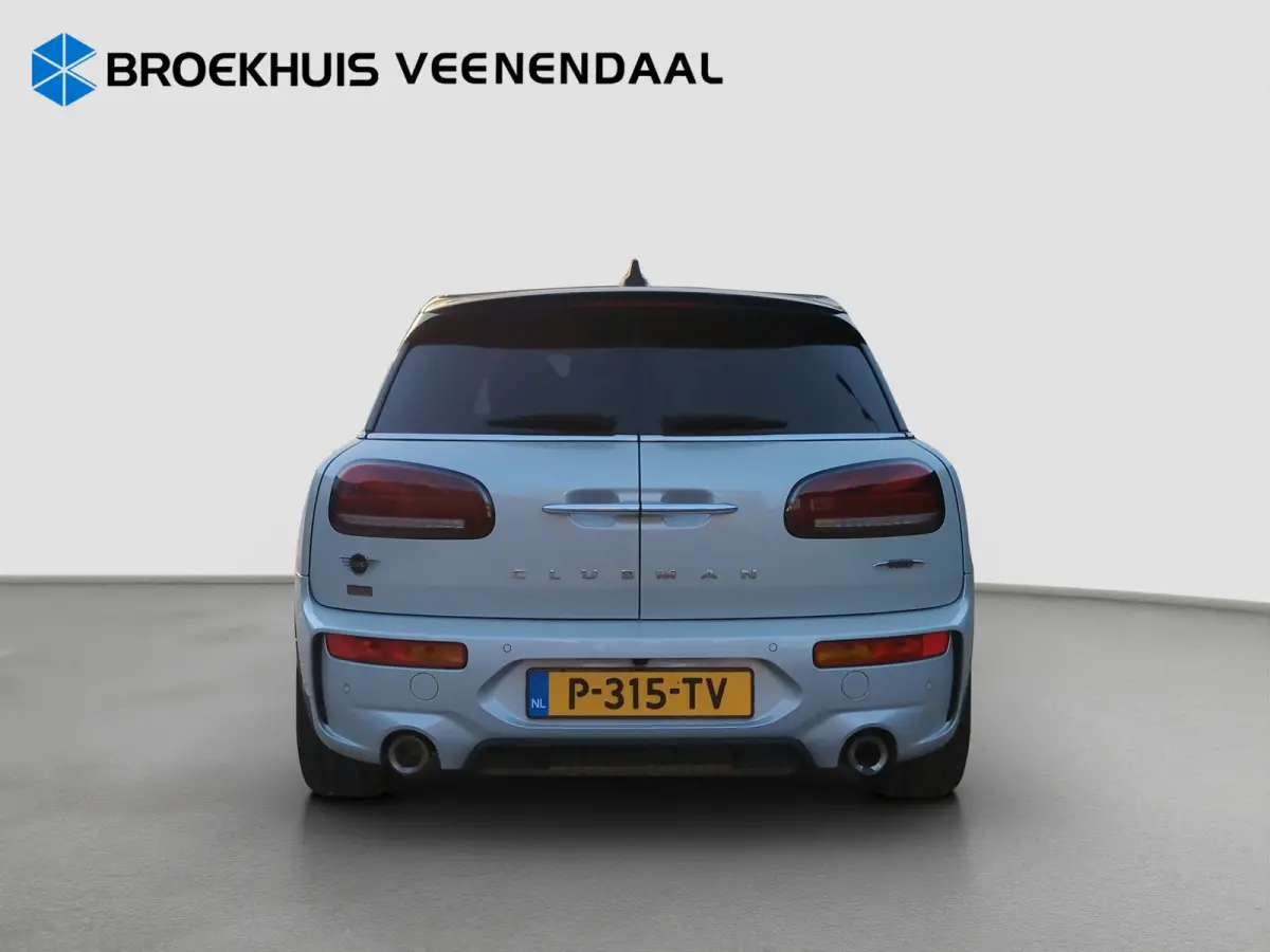 2.0 JCW ALL4 Chili | Pano | H&K Audio | Adap. Cruise | Head-Up | Camera