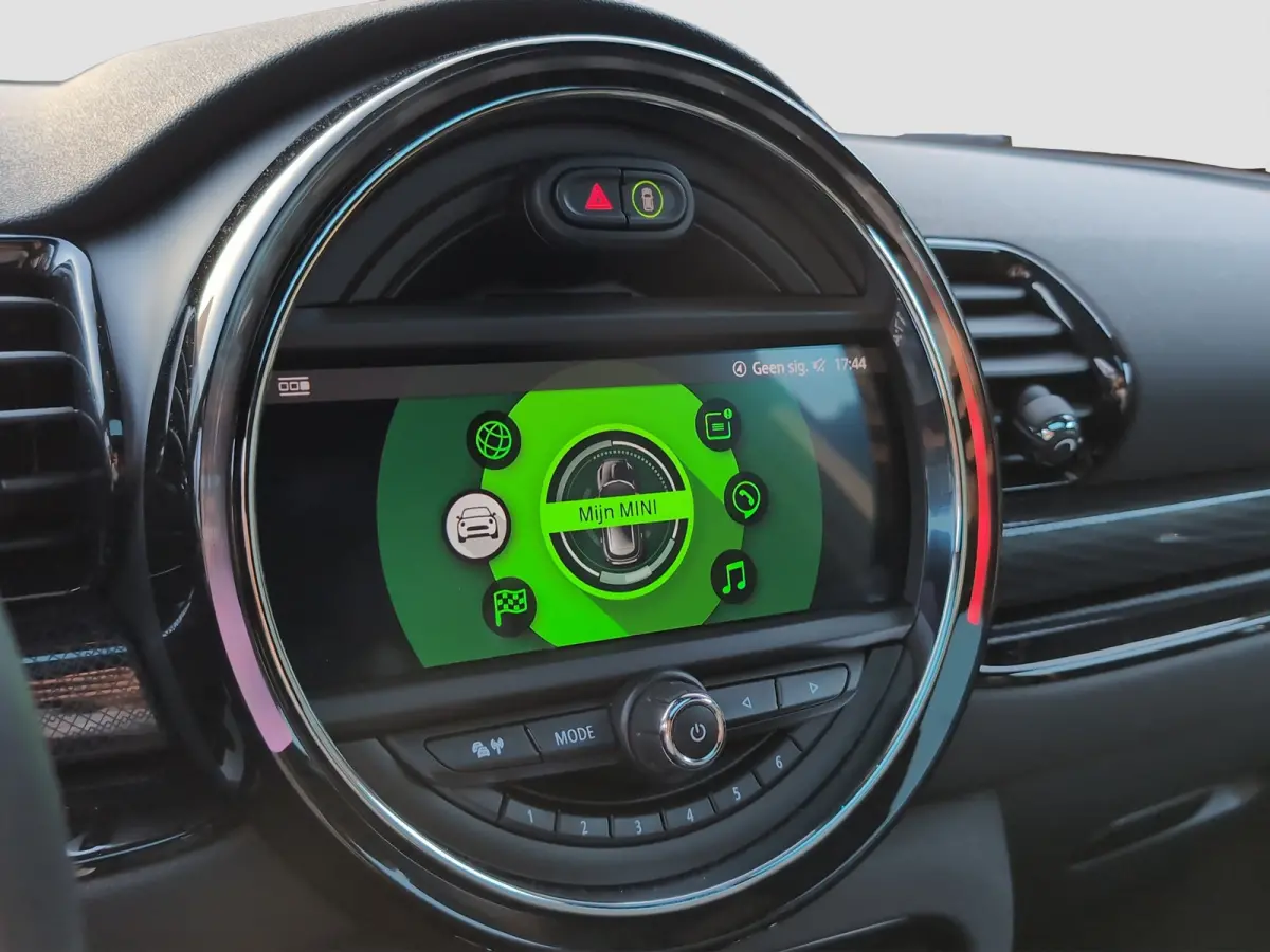 2.0 JCW ALL4 Chili | Pano | H&K Audio | Adap. Cruise | Head-Up | Camera