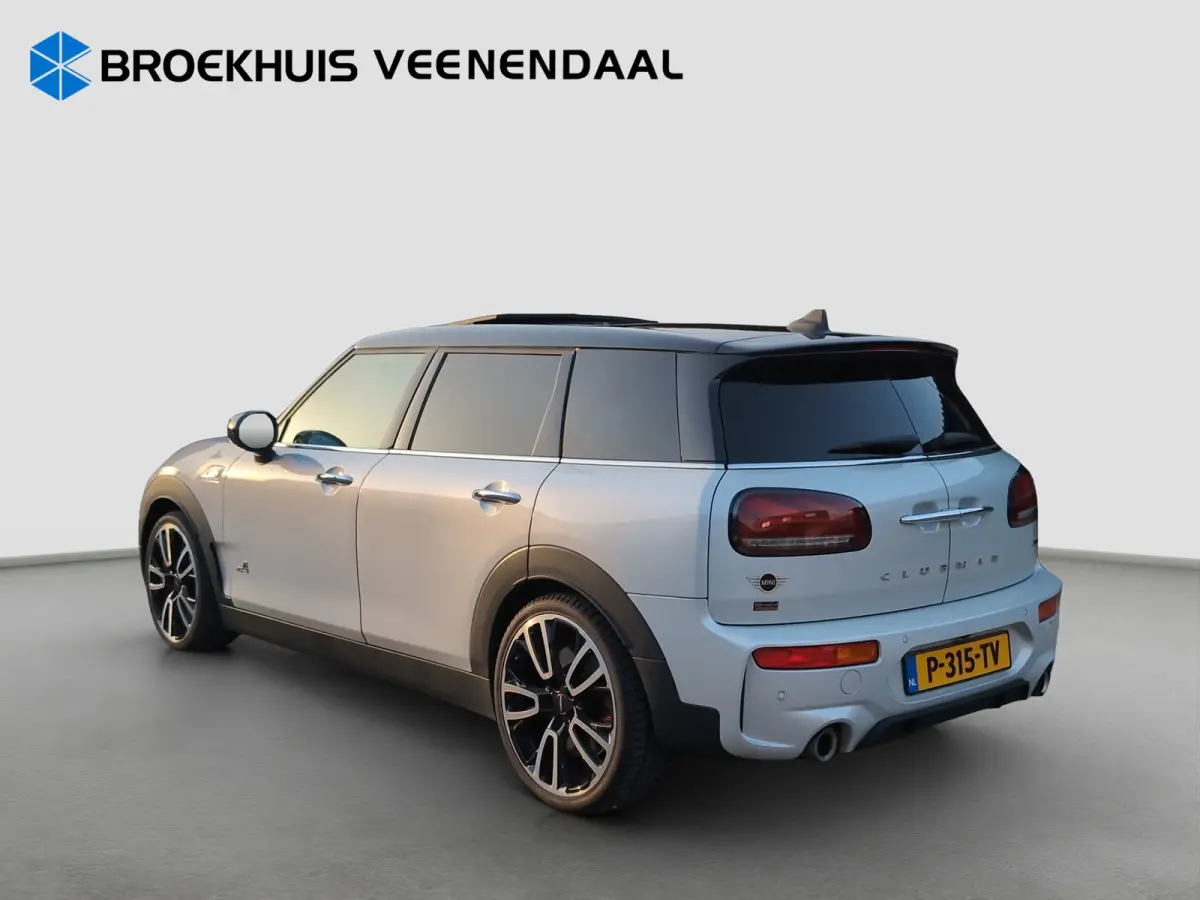 2.0 JCW ALL4 Chili | Pano | H&K Audio | Adap. Cruise | Head-Up | Camera