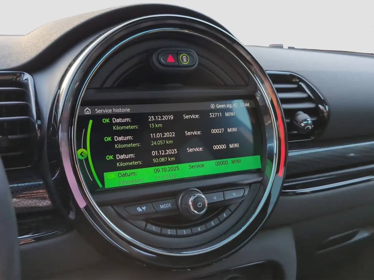 2.0 JCW ALL4 Chili | Pano | H&K Audio | Adap. Cruise | Head-Up | Camera