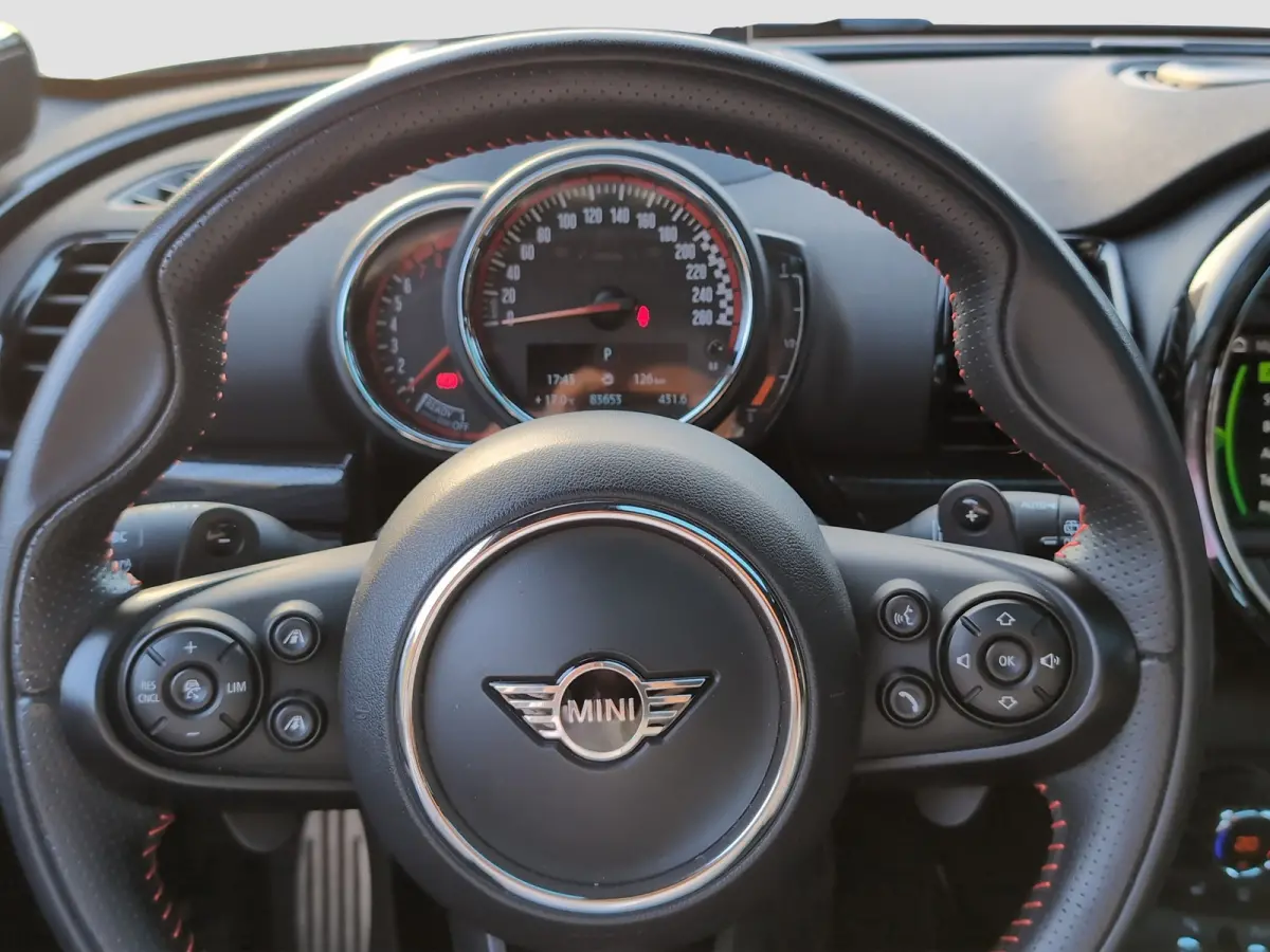 2.0 JCW ALL4 Chili | Pano | H&K Audio | Adap. Cruise | Head-Up | Camera