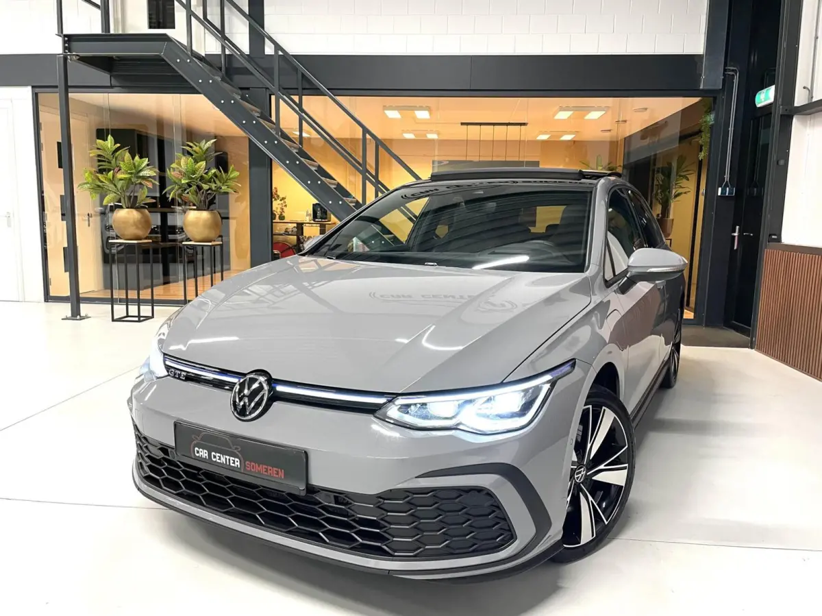 1.4 eHybrid GTE 245 PK/ Cam/ Pano/ HuD/ IQ LED/ Keyless/ 18''LMV