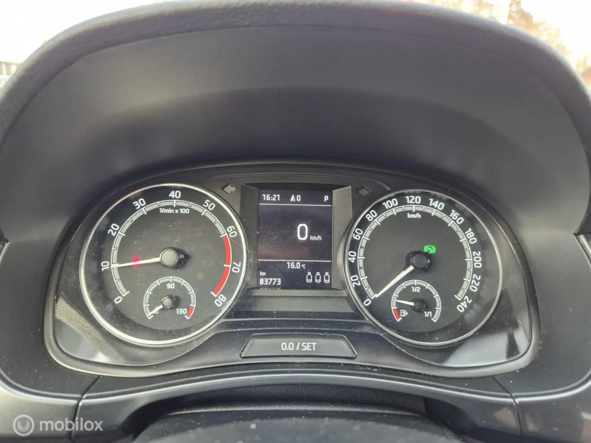 1.0 TSI Business Edition, Navi, Carplay