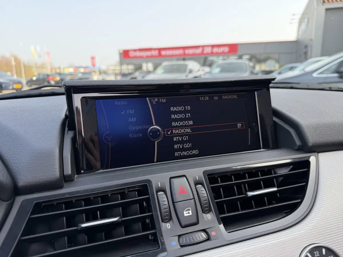 sDrive20i High Executive Navi Pro Stoelverwarming PDC 18 Inch