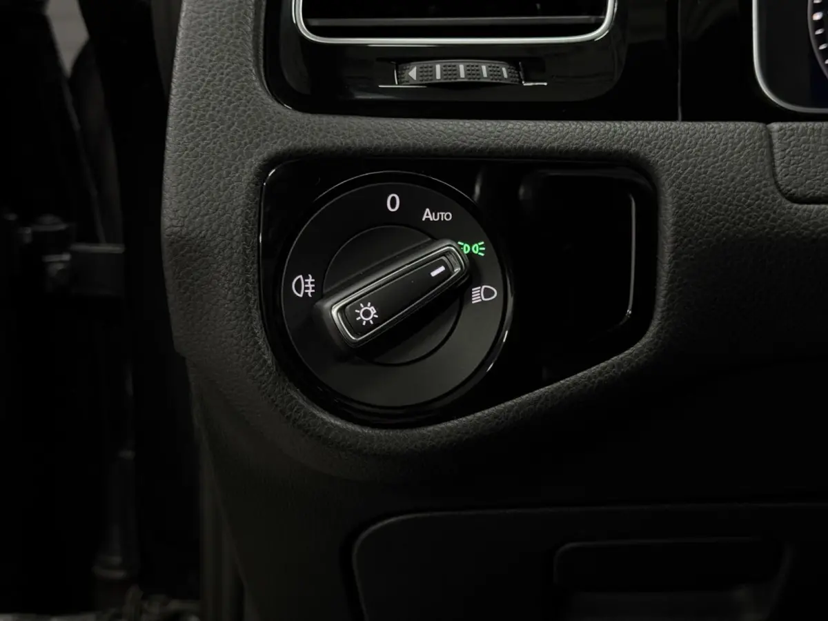 2.0 4Motion R | Pano | Akra | DynAudio | DCC