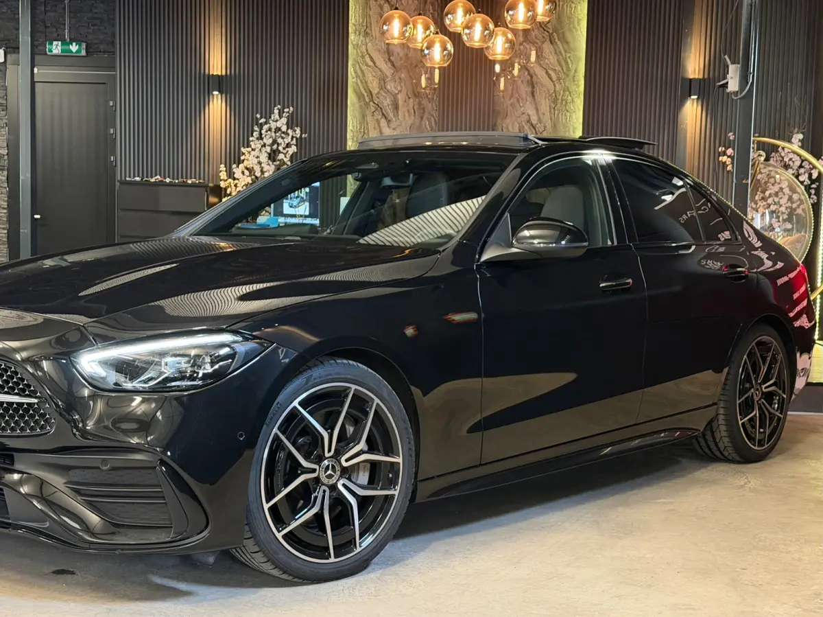 300 AMG Line|PANO|MEMORY|BURMESTER|FULL OPTIONS!