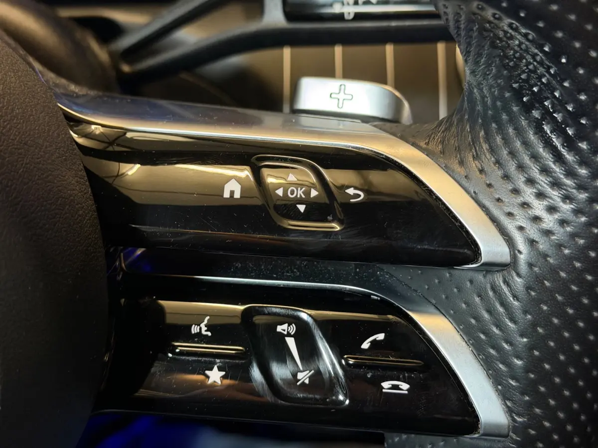300 AMG Line|PANO|MEMORY|BURMESTER|FULL OPTIONS!