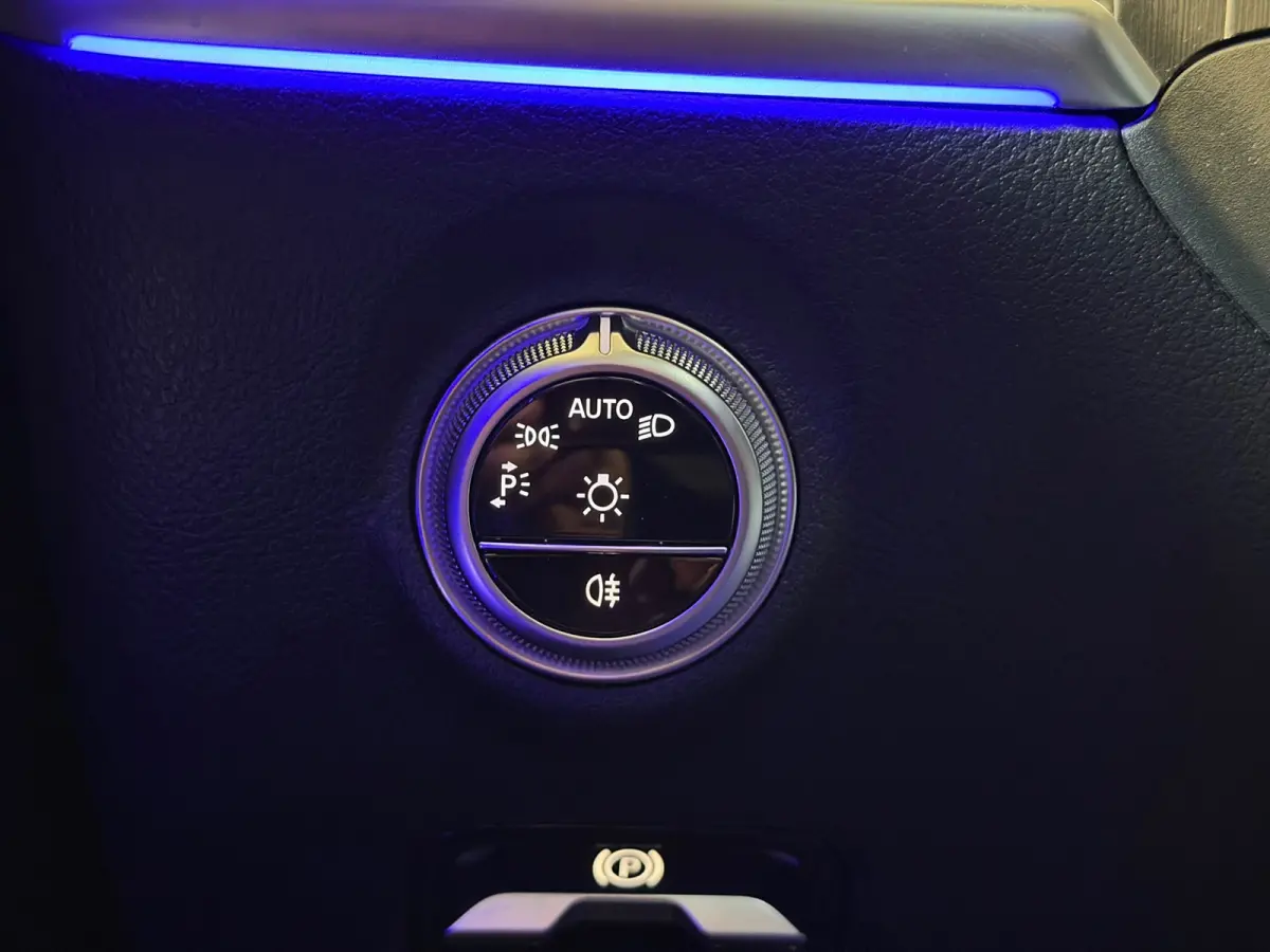 300 AMG Line|PANO|MEMORY|BURMESTER|FULL OPTIONS!