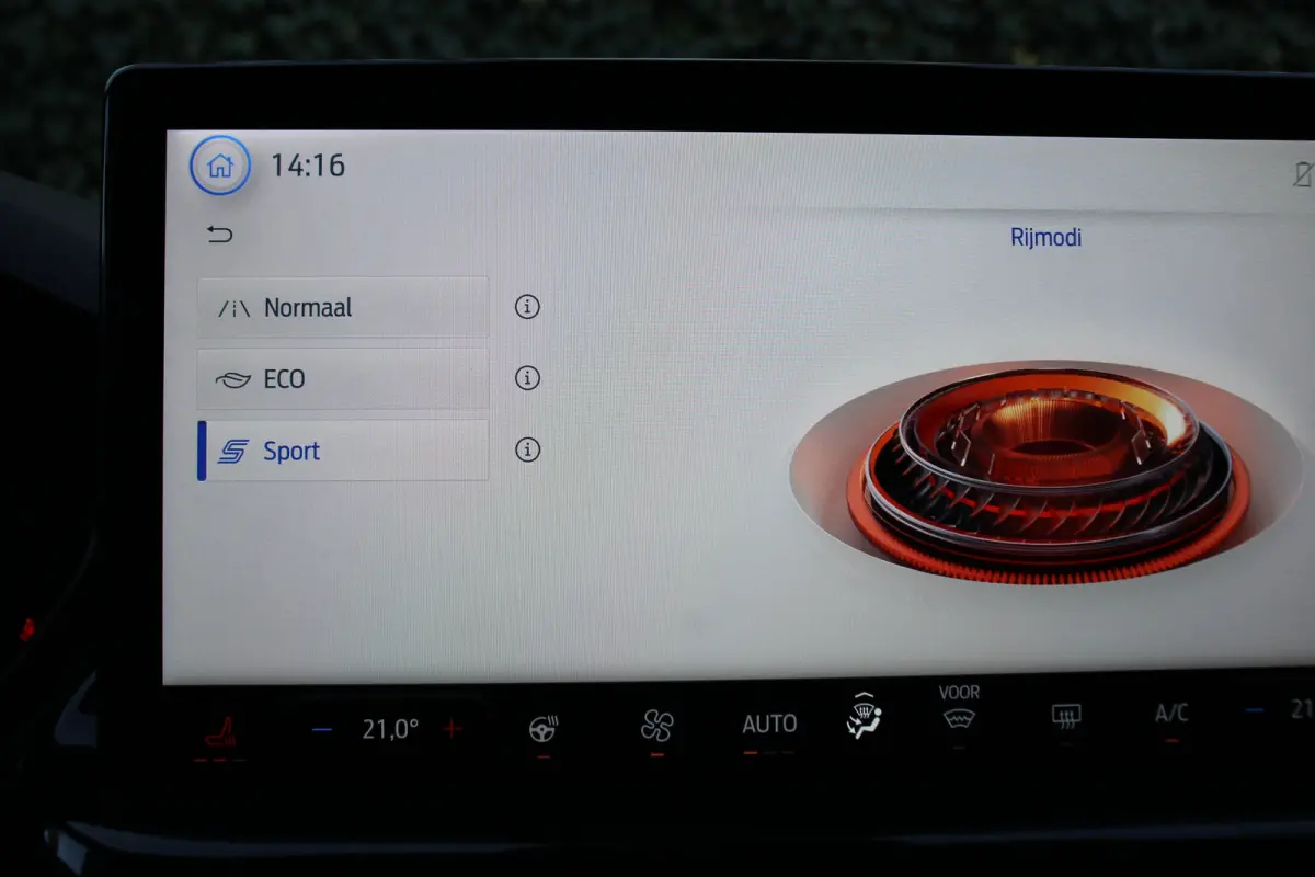 1.0EB Hybrid ST Line X | NL-AUTO! | DEALER OH! | PANORAMADAK | DODE HOEK | ADAPTIVE CRUISE | CAMERA | LED | PRACHTIGE STAAT!