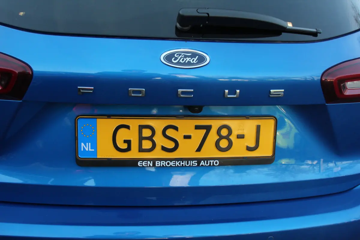 1.0EB Hybrid ST Line X | NL-AUTO! | DEALER OH! | PANORAMADAK | DODE HOEK | ADAPTIVE CRUISE | CAMERA | LED | PRACHTIGE STAAT!