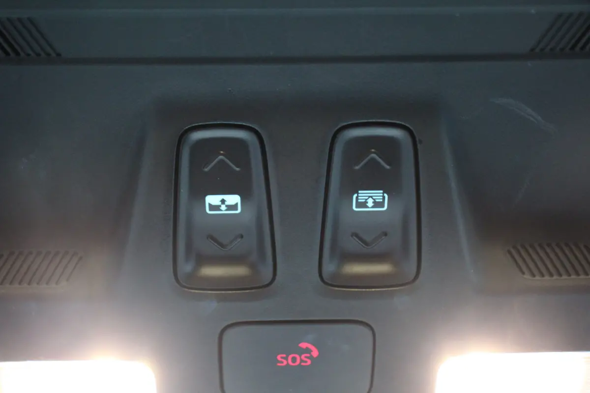 1.0EB Hybrid ST Line X | NL-AUTO! | DEALER OH! | PANORAMADAK | DODE HOEK | ADAPTIVE CRUISE | CAMERA | LED | PRACHTIGE STAAT!