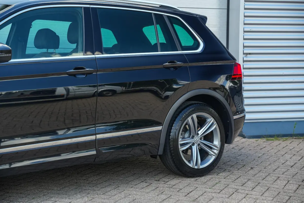1.5 TSI ACT Highline Business R R-Line Adaptive Cruise Lane Assist Carplay PDC Virtual Dash