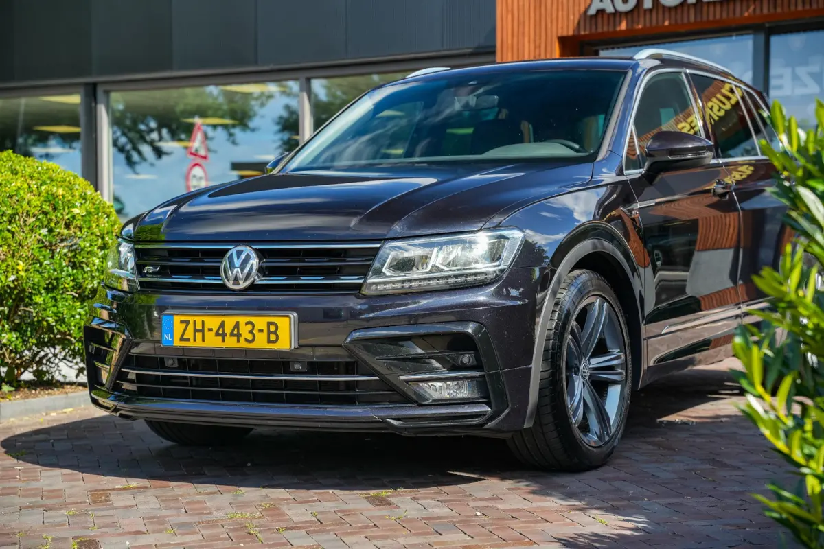 1.5 TSI ACT Highline Business R R-Line Adaptive Cruise Lane Assist Carplay PDC Virtual Dash