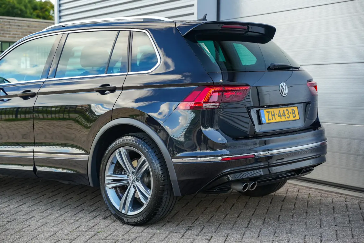 1.5 TSI ACT Highline Business R R-Line Adaptive Cruise Lane Assist Carplay PDC Virtual Dash