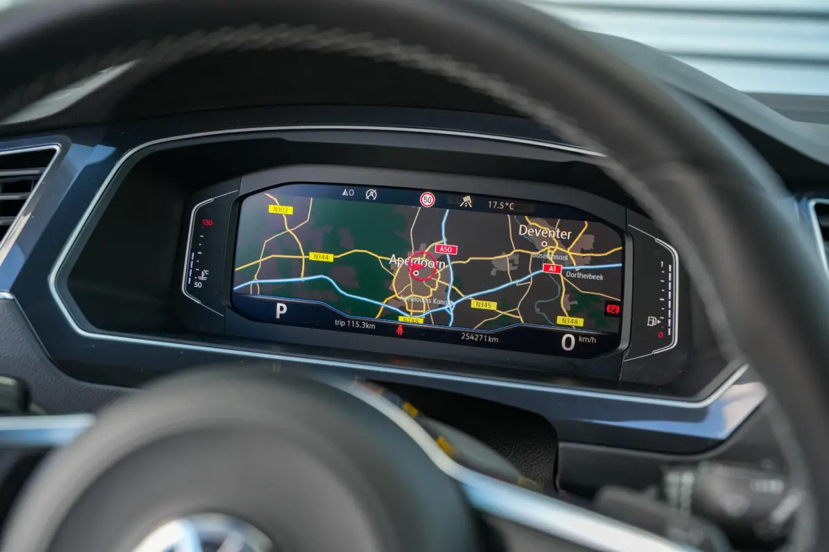 1.5 TSI ACT Highline Business R R-Line Adaptive Cruise Lane Assist Carplay PDC Virtual Dash