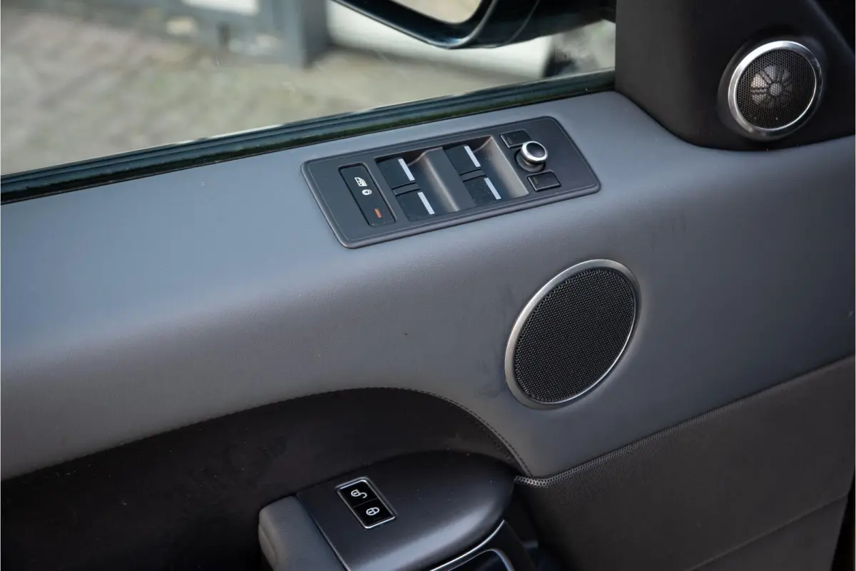 3.0 V6 Supercharged HSE Dynamic Xenon Cruise Control Climate Control