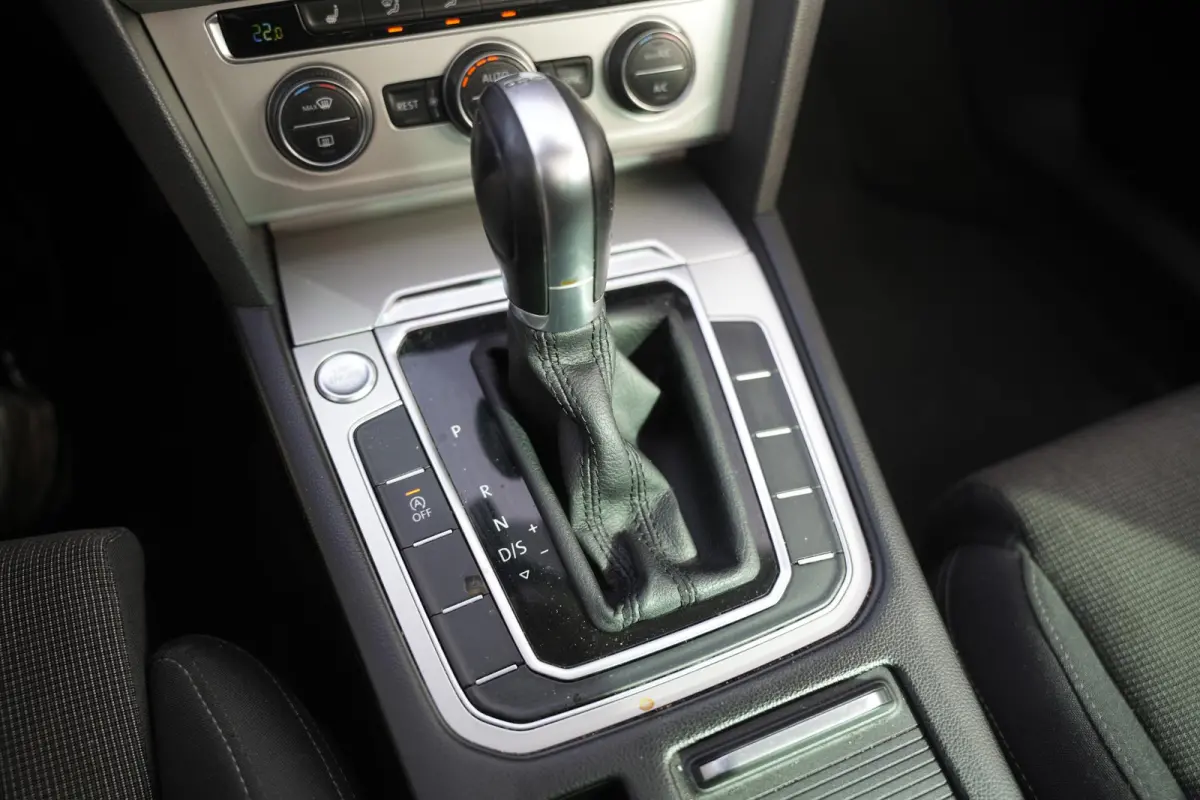 1.6 TDI Connected Series Navi Camera Cruise Clima Stoelverw.