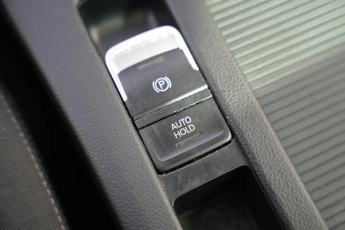 1.6 TDI Connected Series Navi Camera Cruise Clima Stoelverw.