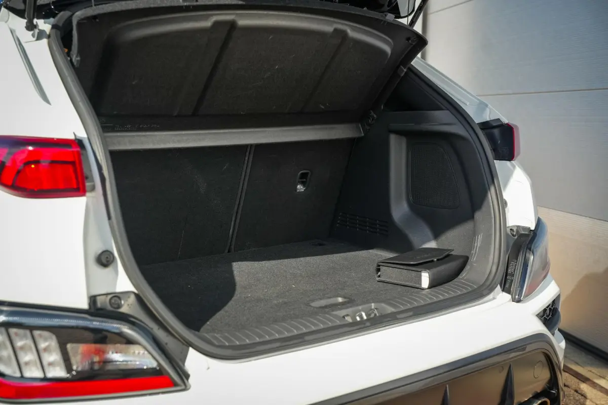 1.6 T-GDI N-Line Camera Stoelvent. Stuurverw DAB+ Navigatie Keyless 200pk! N Line