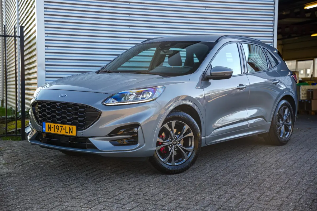 1.5 EcoBoost ST line Camera's Airco Stoelverw. Stuurwielbed. Navi
