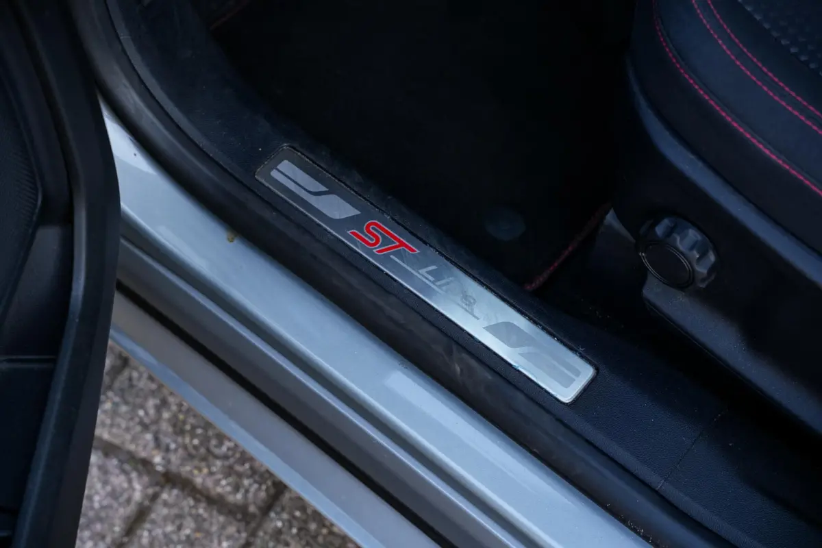 1.5 EcoBoost ST line Camera's Airco Stoelverw. Stuurwielbed. Navi