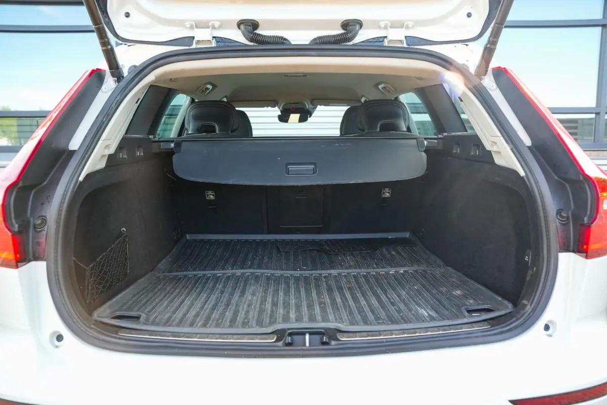 2.0 B5 AWD Pro Adaptieve Cruise Keyless Memory 18''LM