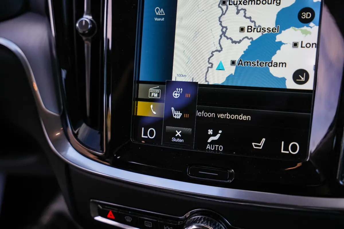 2.0 B5 AWD Pro Adaptieve Cruise Keyless Memory 18''LM