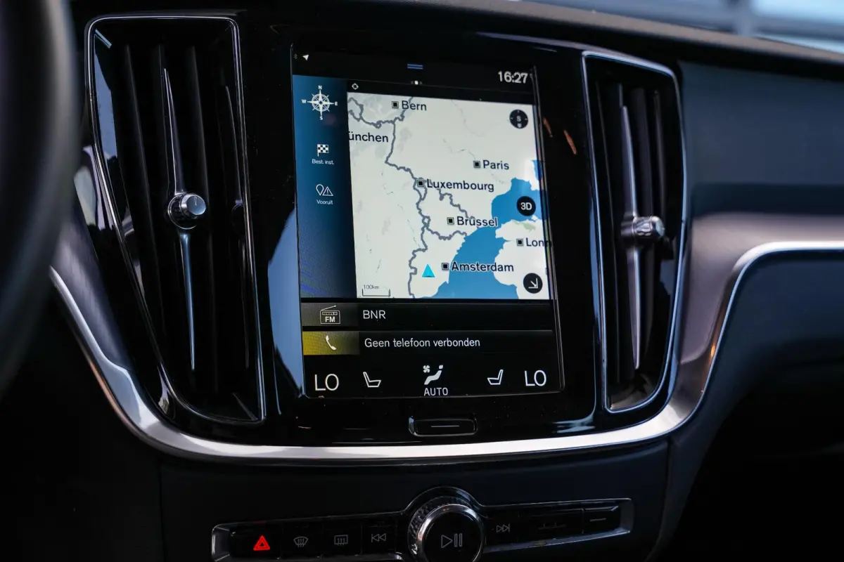 2.0 B5 AWD Pro Adaptieve Cruise Keyless Memory 18''LM