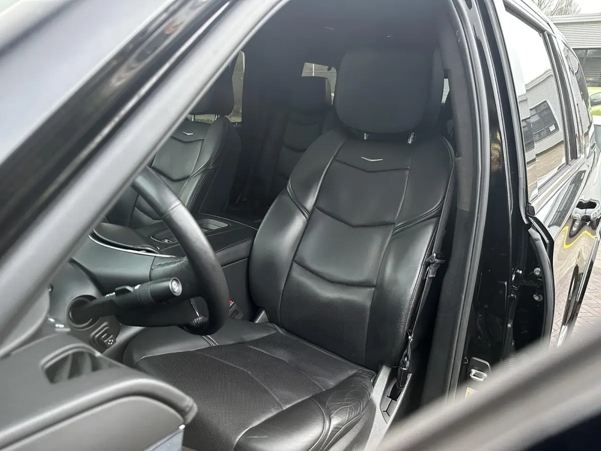 6.2 V8 Platinum Schuifdak Adapt. Cruise Massage Stoelvent. BOSE Multimedia Trekhaak 22''LM